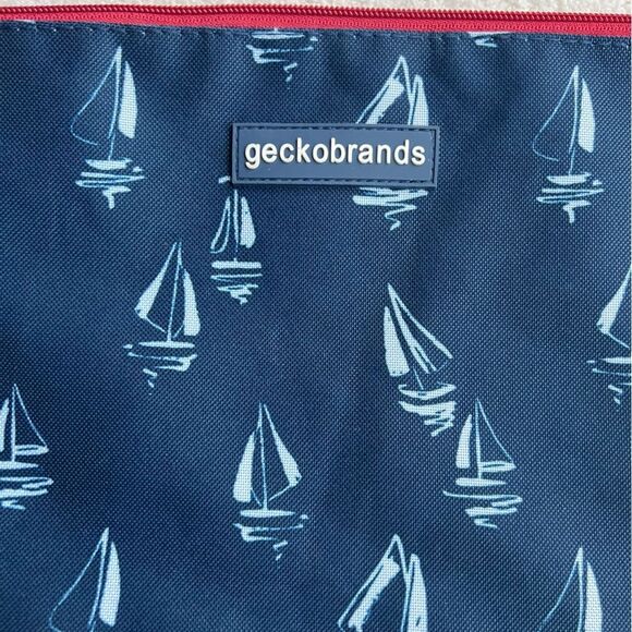 😊 3/$30 
Gecko Swim Bag Sailboats Blue w/Red accents NWOT - Picture 6 of 13